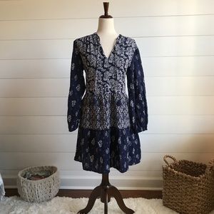 Maeve Anthropologie Blue & White Floral Notch Neck Boho Style Dress Size Medium